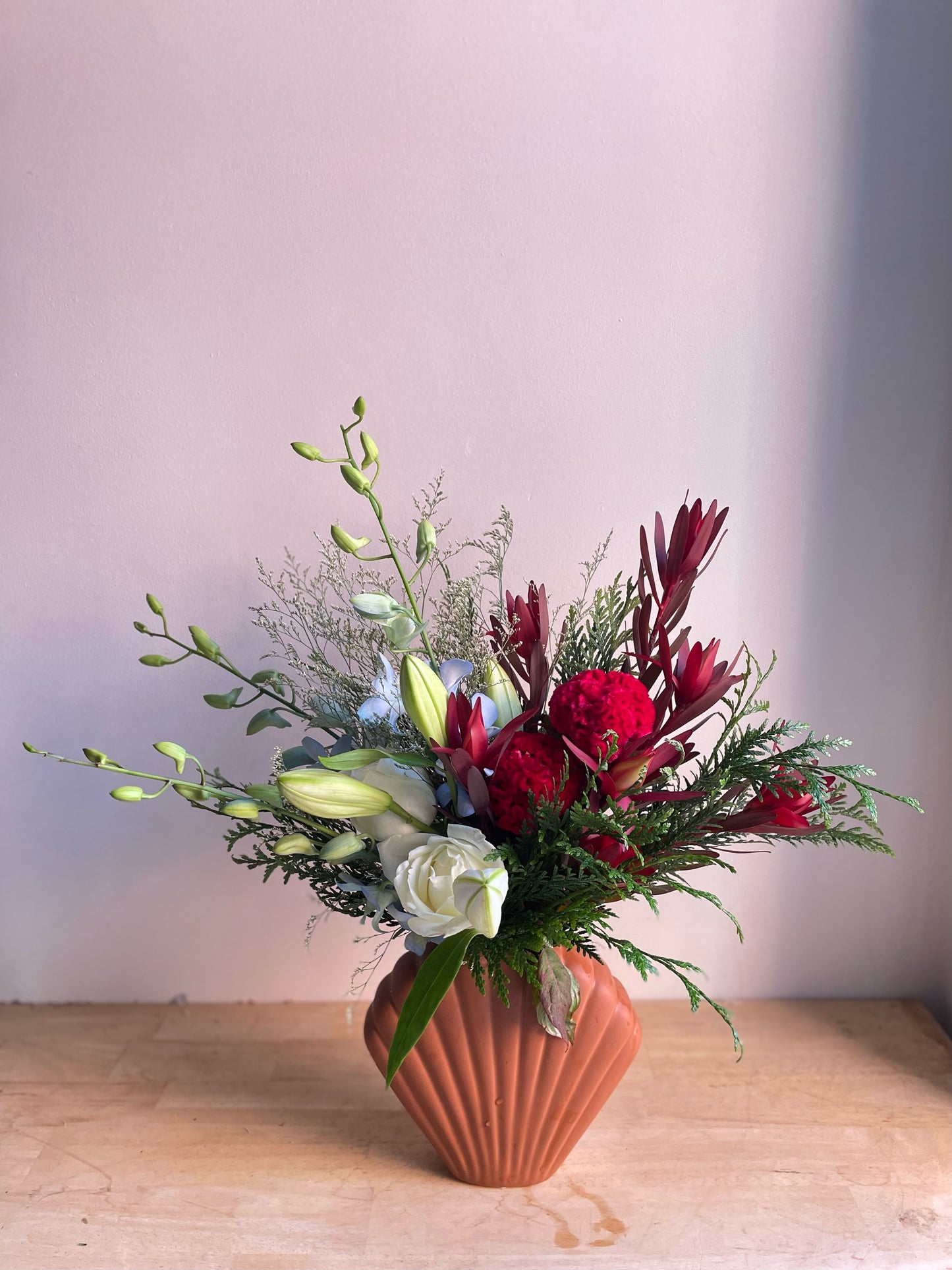 Shell vase
