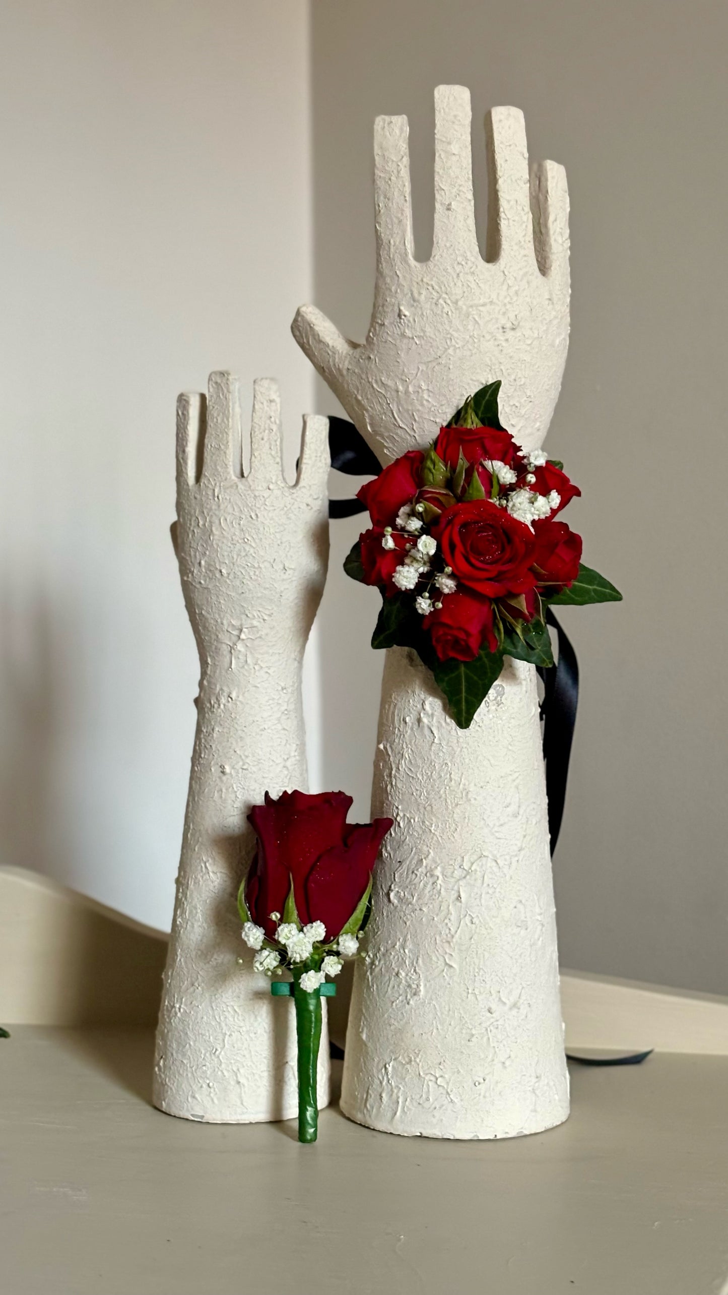 RED corsage set