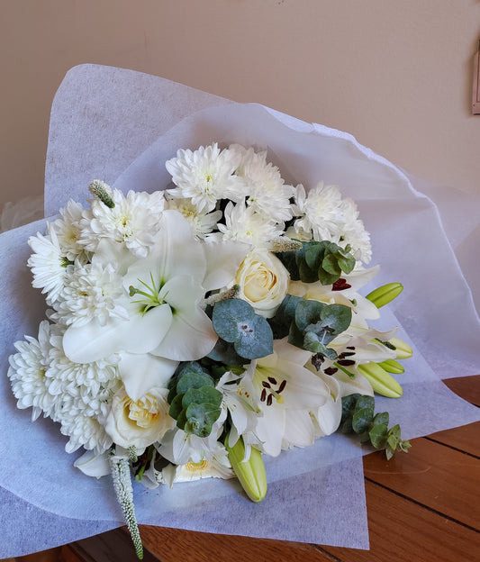 Simply White Bouquete