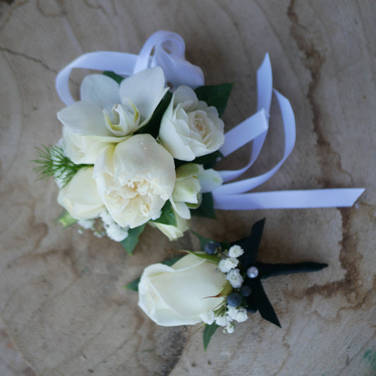 Corsage and buttonhole set.